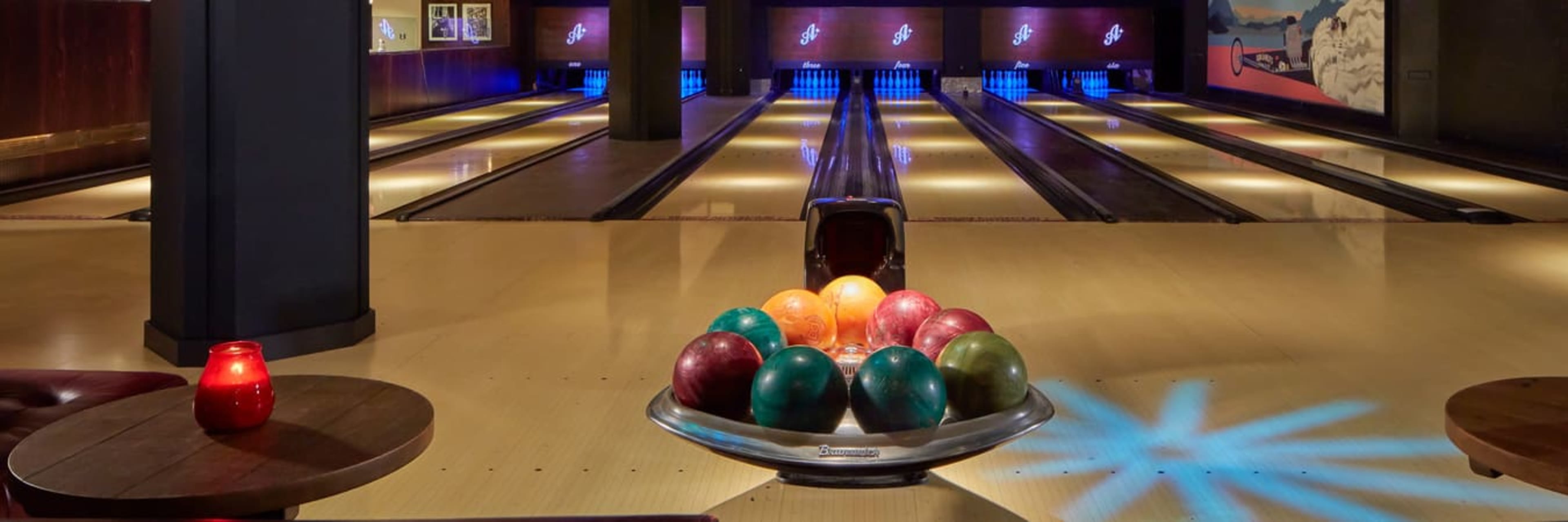 カラフルボウリングボール Sagamihara Park Lanes ALL-ROAD - ハイスポーツ社 ：信頼のボウリング用品販売